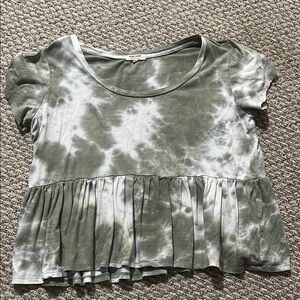 Tie-Dye Puff Sleeve Top
